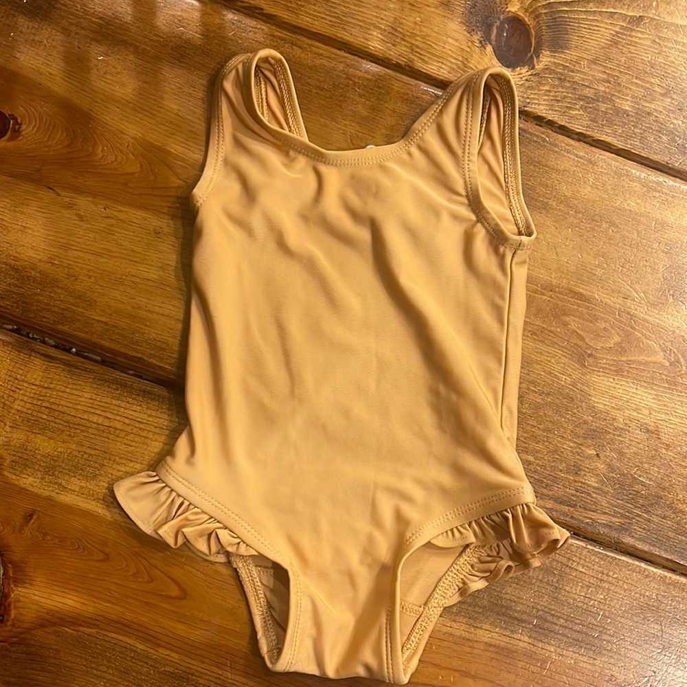 Kate Quinn swimsuit